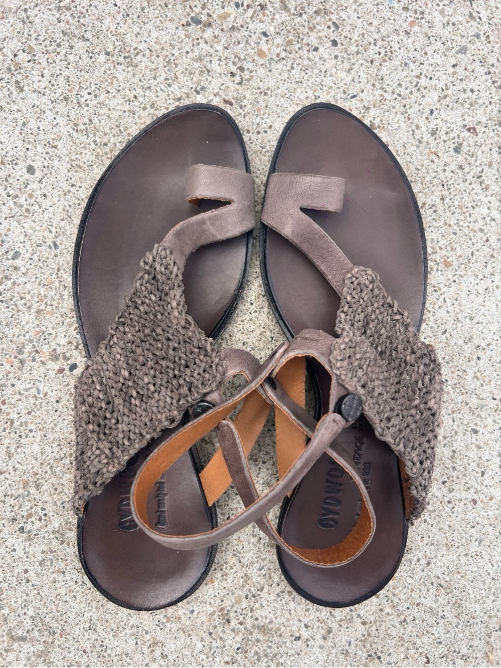 CYDWOQ 'DIVE' Vintage Knit boho Sandals Leather Hand
Crafted USA Size 9 $324